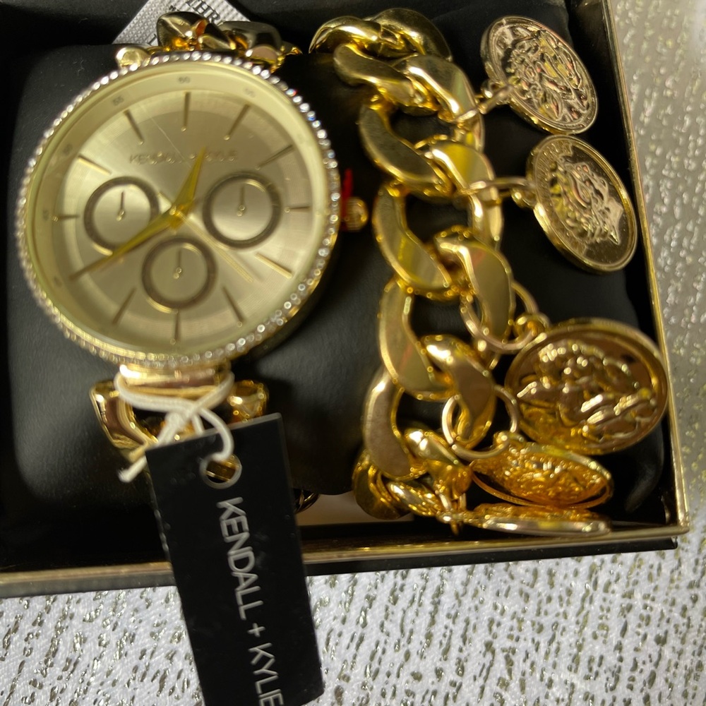 Kendall & Kylie Gold Timepiece and Bracelet Set